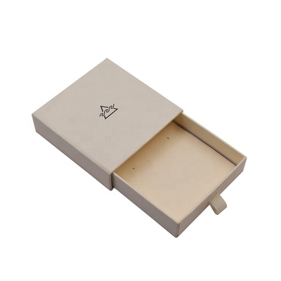 2mm Bảng màu xám Vòng đeo tay Hộp quà trang sức trống 95 * 95 * 48mm