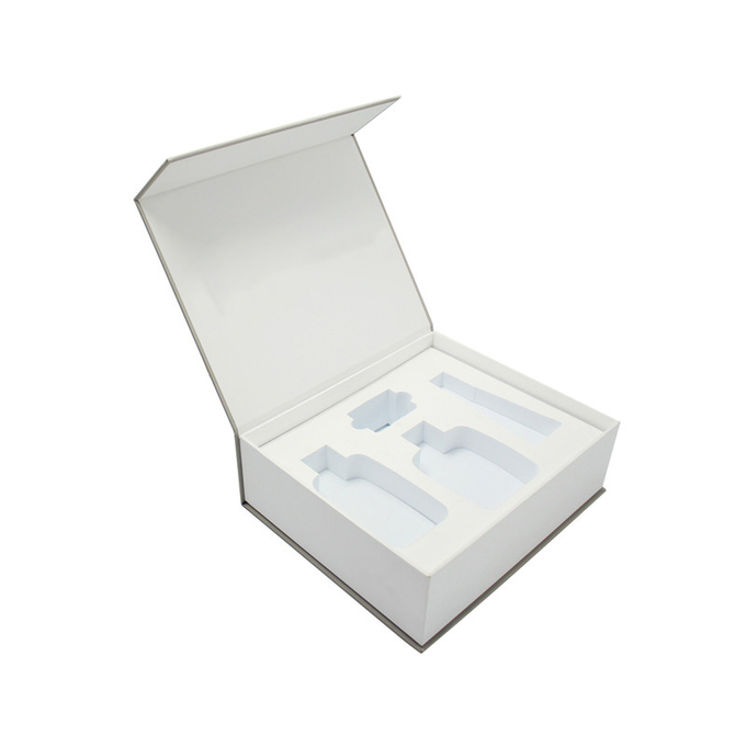 Hộp đựng nước hoa C1S C2S màu trắng Hộp xốp Chèn Hộp quà từ tính cứng 1