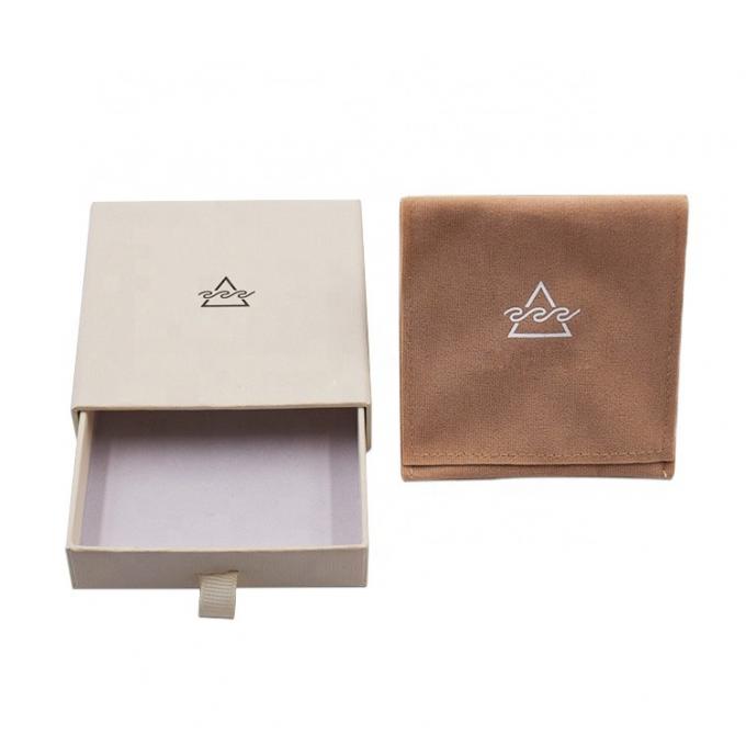 2mm Bảng màu xám Vòng đeo tay Hộp quà trang sức trống 95 * 95 * 48mm 0